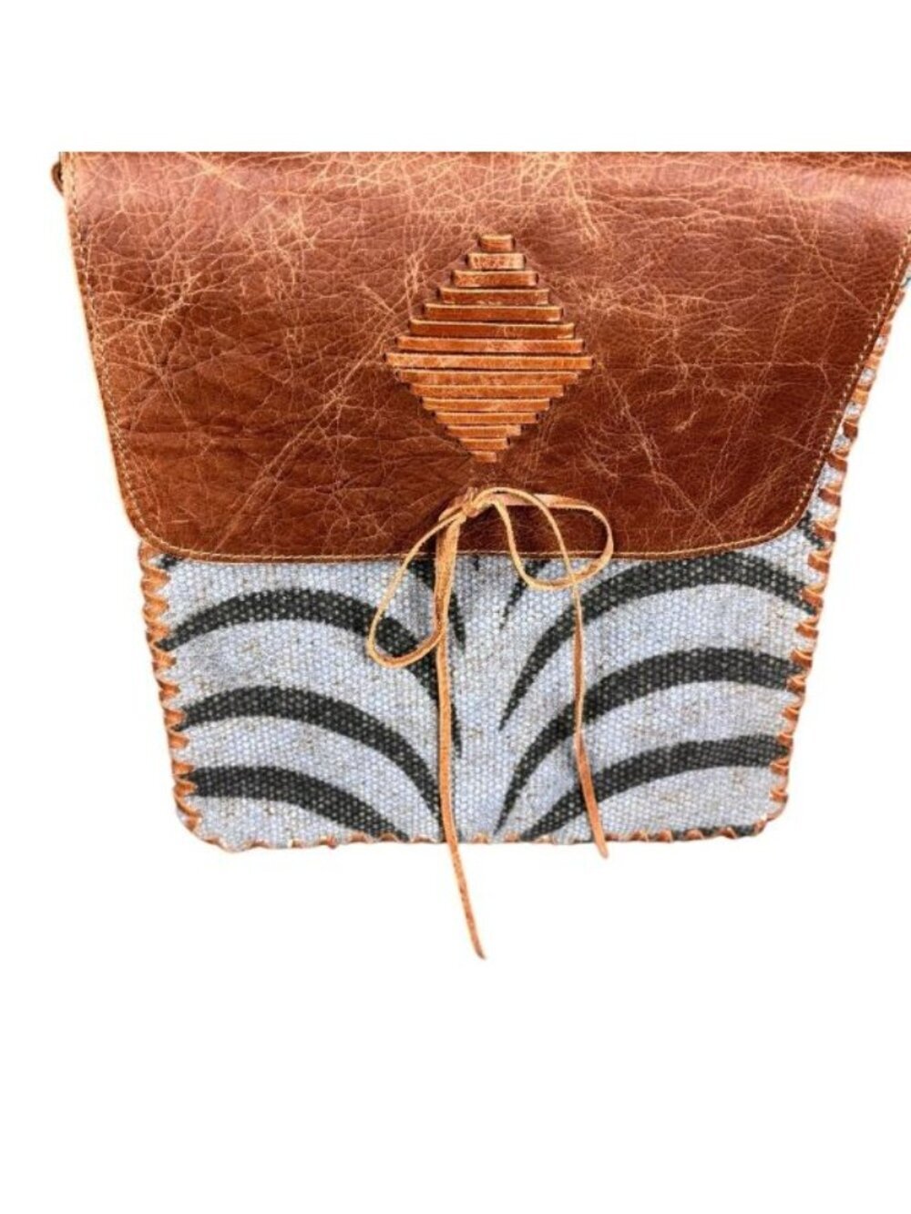 Myra Bag “Feelgood Factor” Small Crossbody